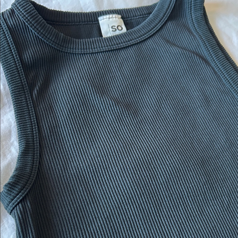 SO Black Ribbed Tank Top - Picture 3 of 6